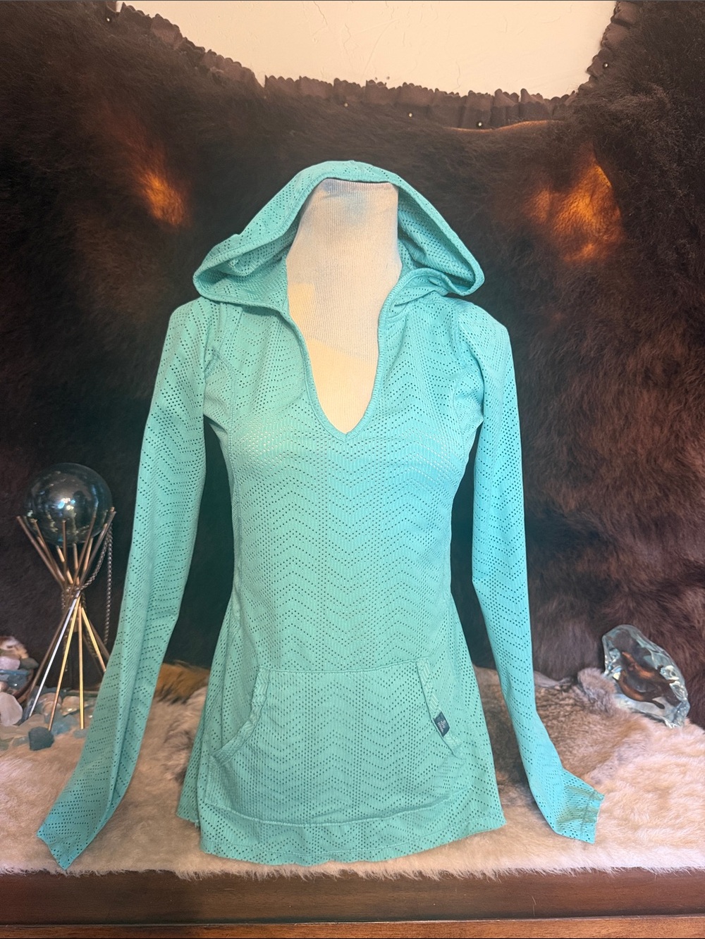 Lightweight Hooded Long-Sleeve Top in Aqua S (3875)